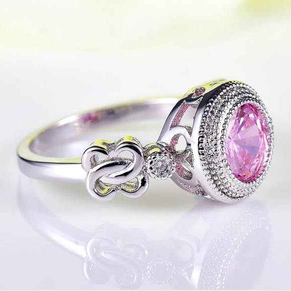 New Pink Topaz 18K White Gold Plated Ring. - Picture 5 of 6
